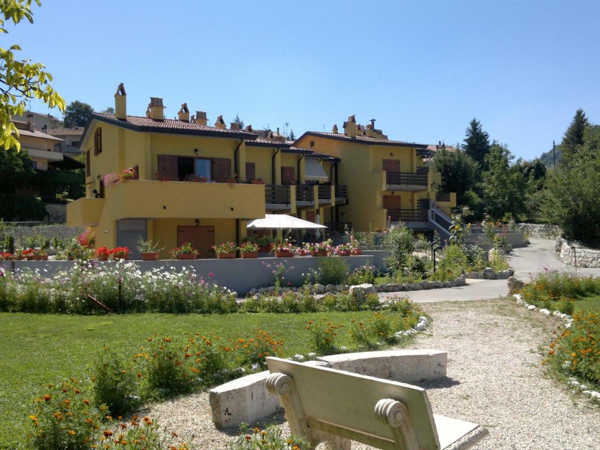 4Flats In Orto Di Venanzio Apartment บาร์ริอา ภายนอก รูปภาพ
